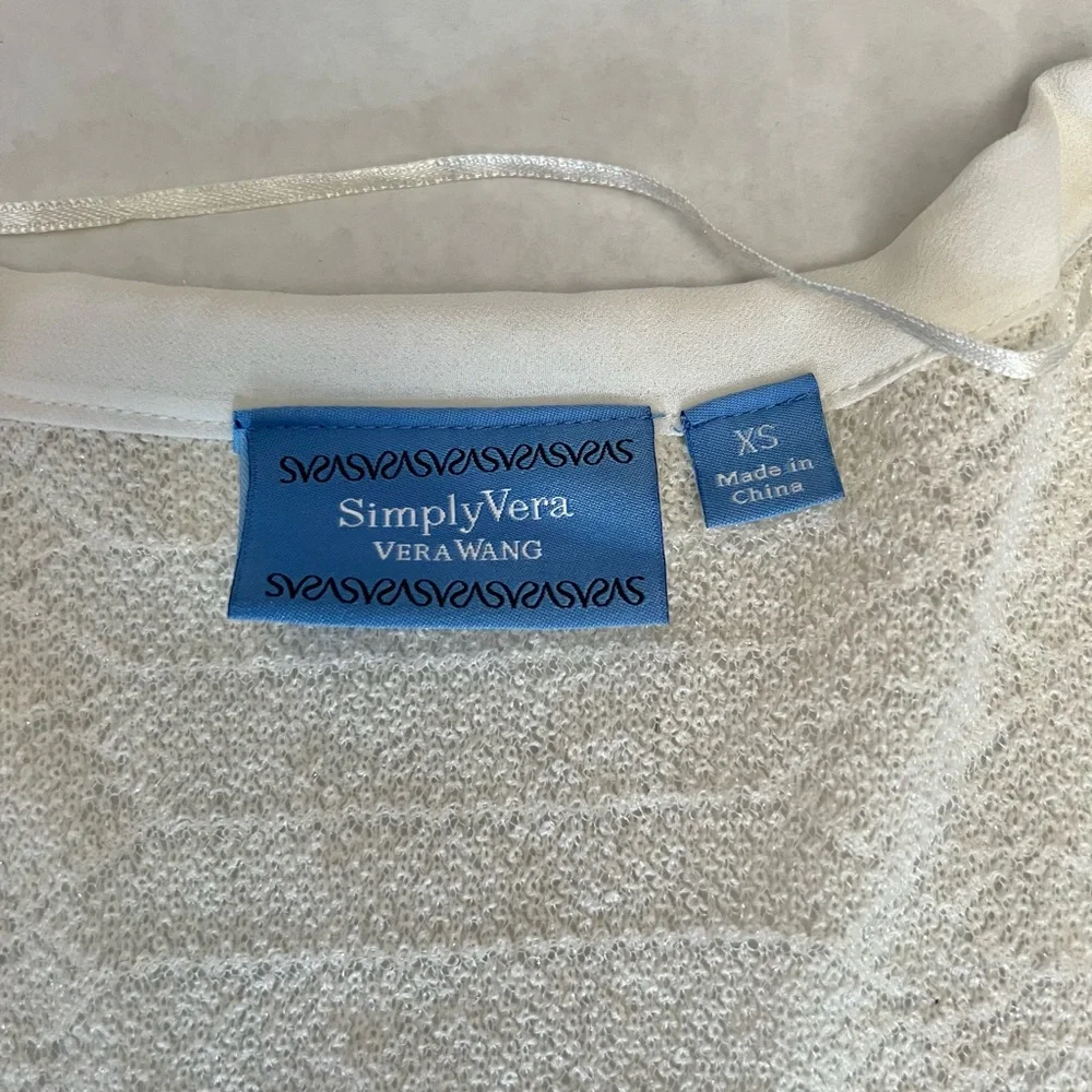 Simply Vera Vera Wang NWT - Womens Cardigan Sz. Sm/MD